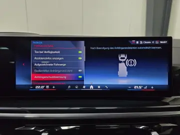 X5 40i M Sport Pro  Sky-Lounge AHK Iconic SC