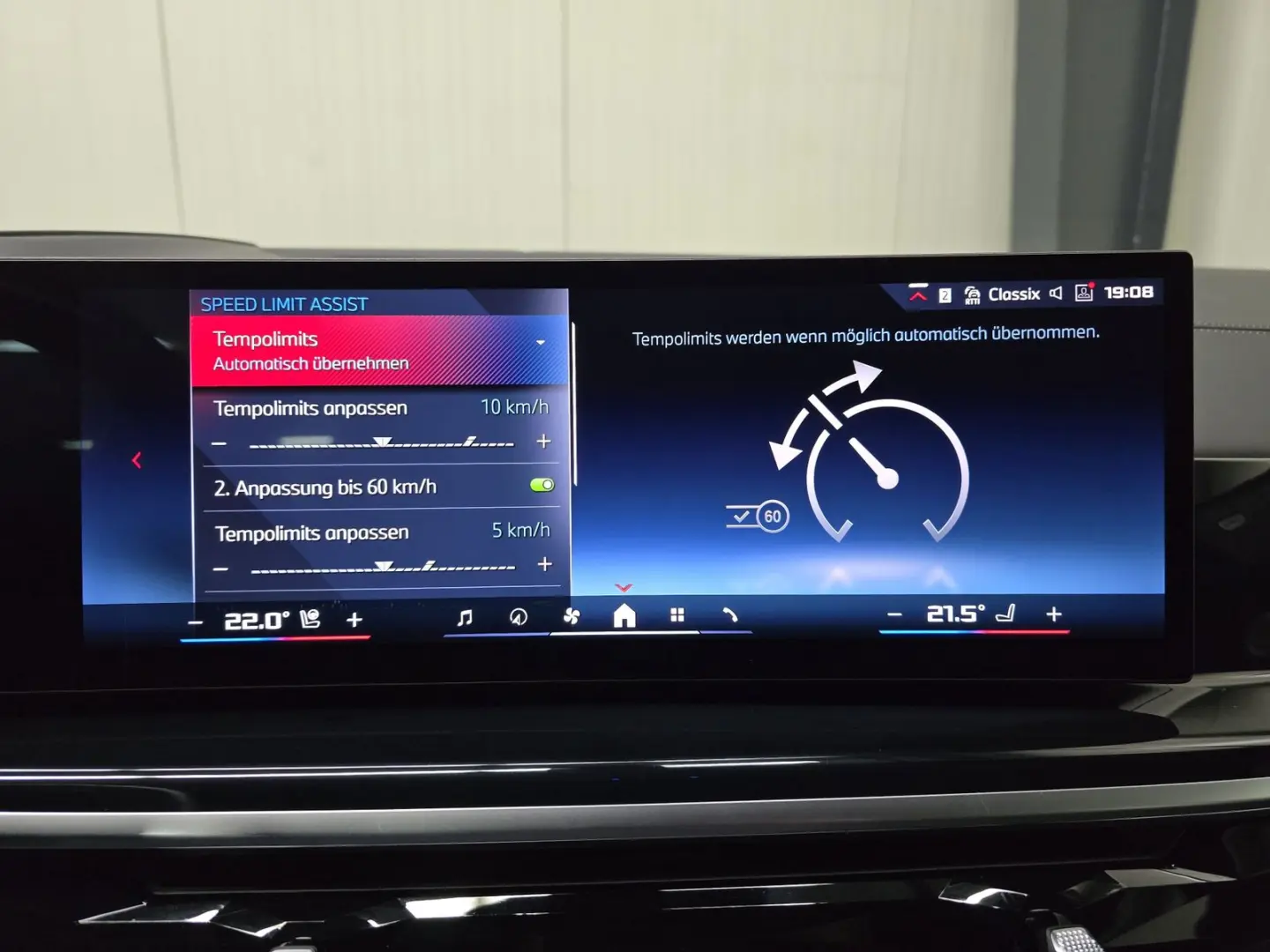 X5 40i M Sport Pro  Sky-Lounge AHK Iconic SC