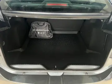 DACIA LOGAN 1.0 Eco-G 100CP Expression MT6