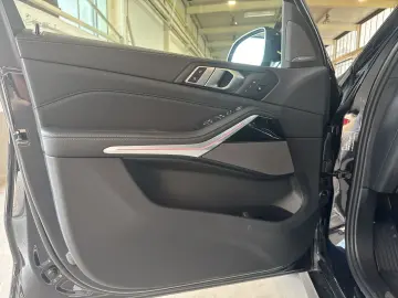 X5 xDrive40i M Sportpaket H&K AHK Pano Gestik. D