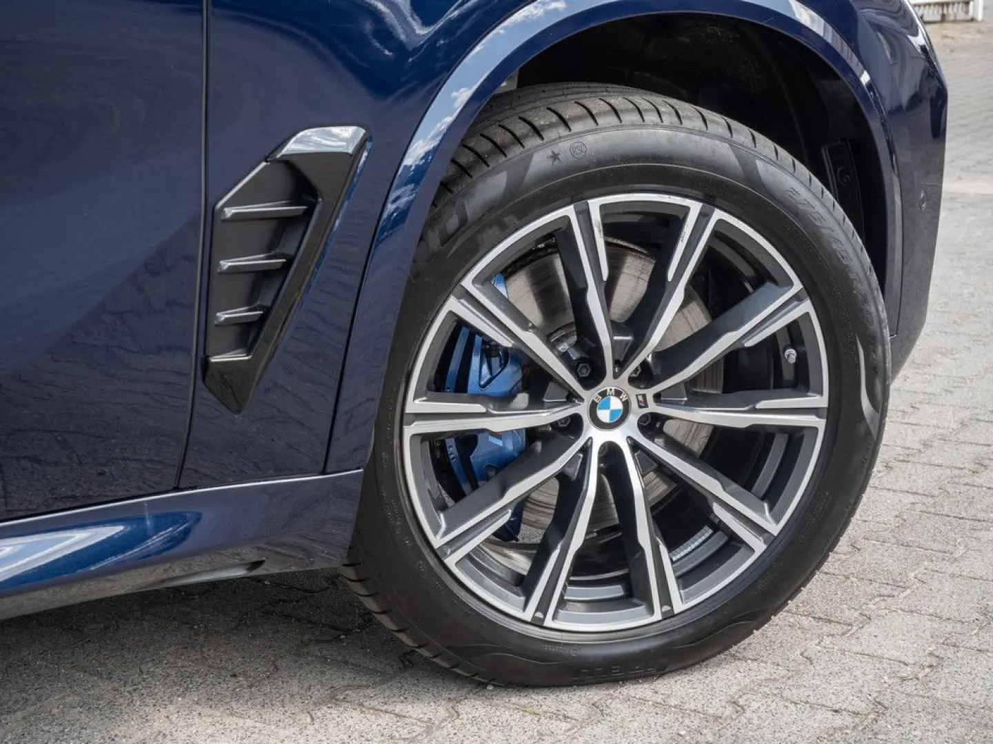 X5 xDrive 30d M-Sport PANO AHK STANDHZG HK