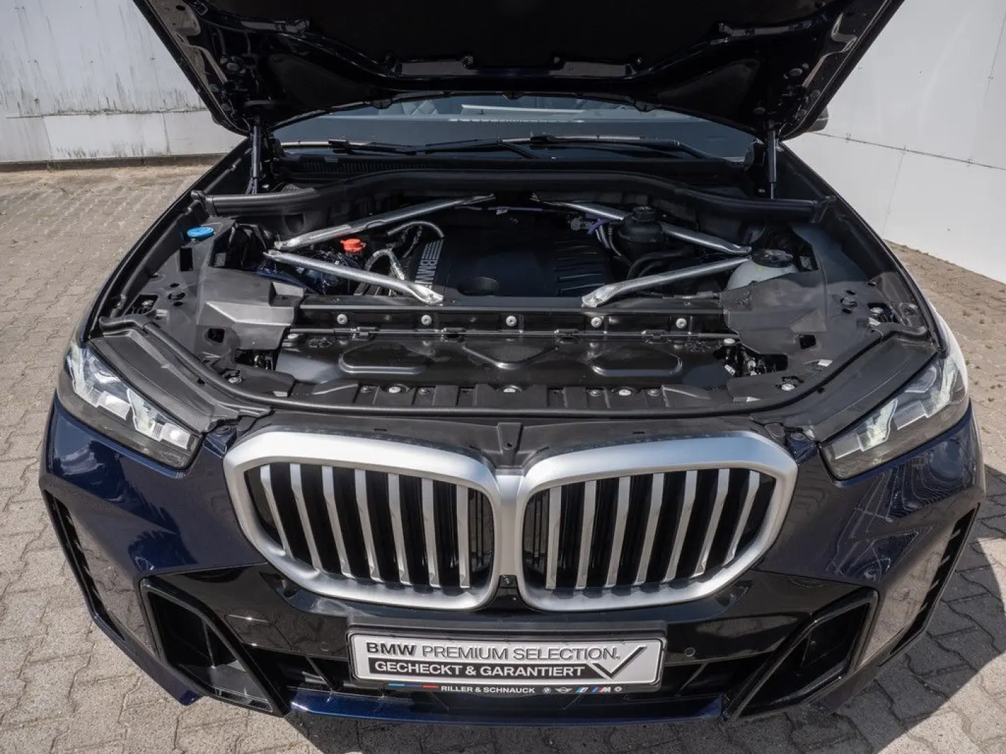 X5 xDrive 30d M-Sport PANO AHK STANDHZG HK