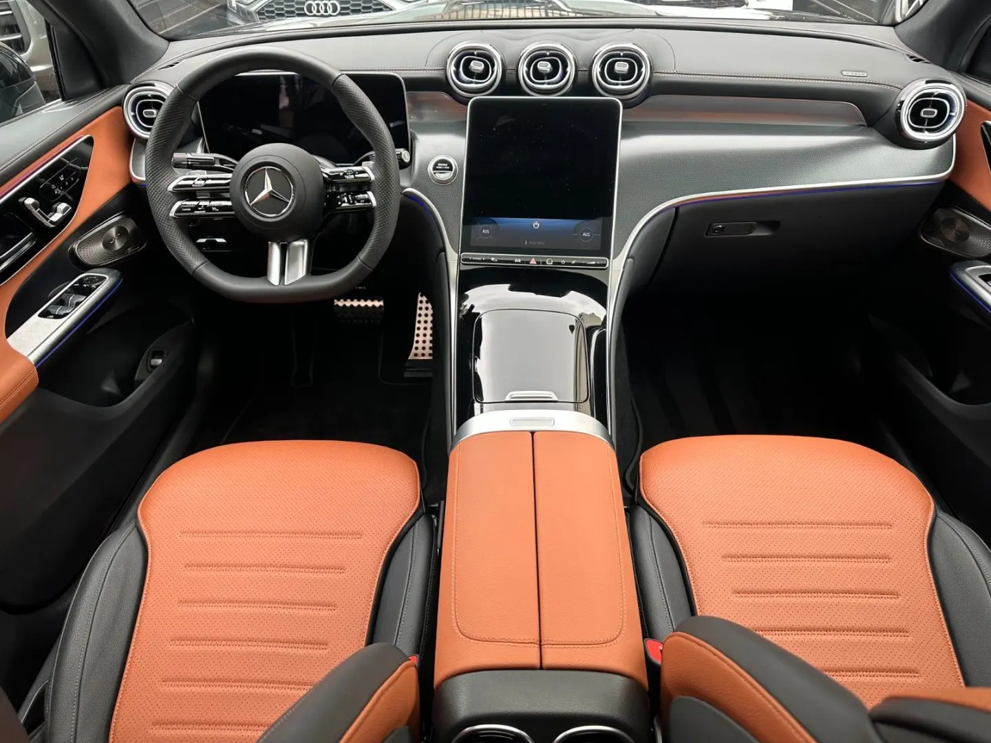 GLC 200 4M AMG PANO BURM DIGITAL 360  20