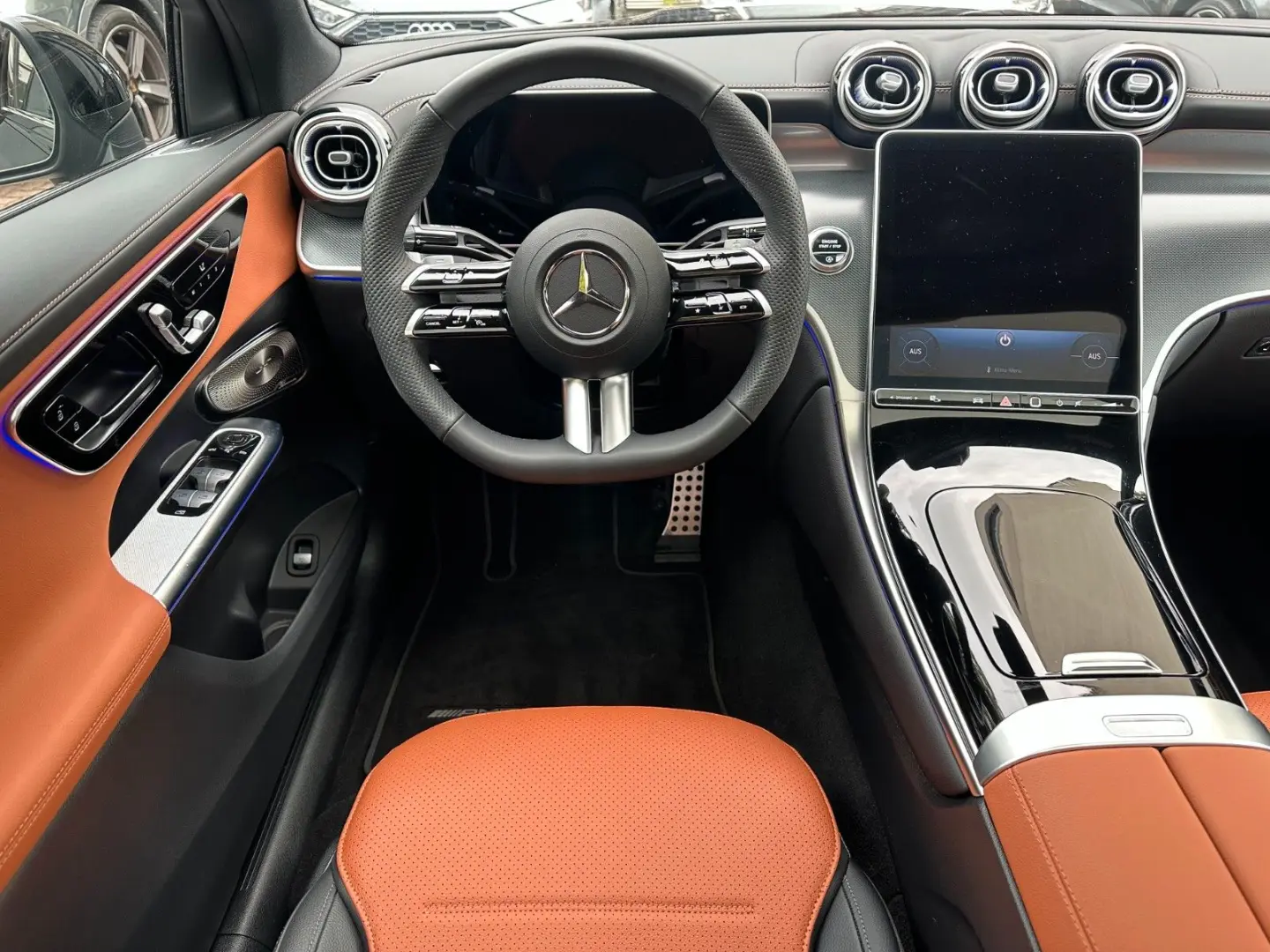 GLC 200 4M AMG PANO BURM DIGITAL 360  20