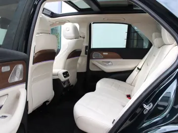 GLE 400 d 4M   AMG-PAKET S-KLIMA PANO 22 ZOLL