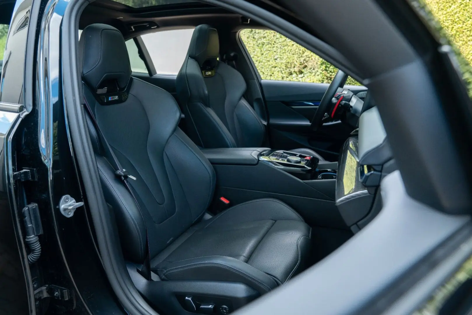 M5 Limousine  DRIVING PROF.   COMFORT PAKET  B&W