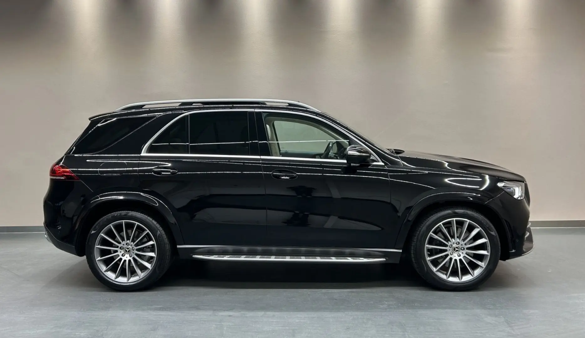 GLE400 d 4M    AMG LINE   ACTIVE BODY CONTROL
