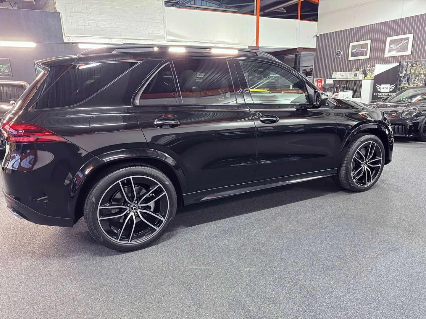 GLE 450 d 4M AMG PREMIUM PANO DISTR HUD 360  AIR