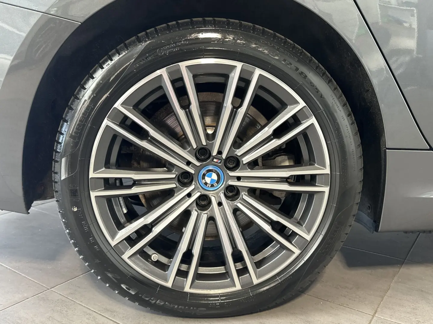 330e Limousine M-Sport NAV LED TEMPOMAT 18ZO PP