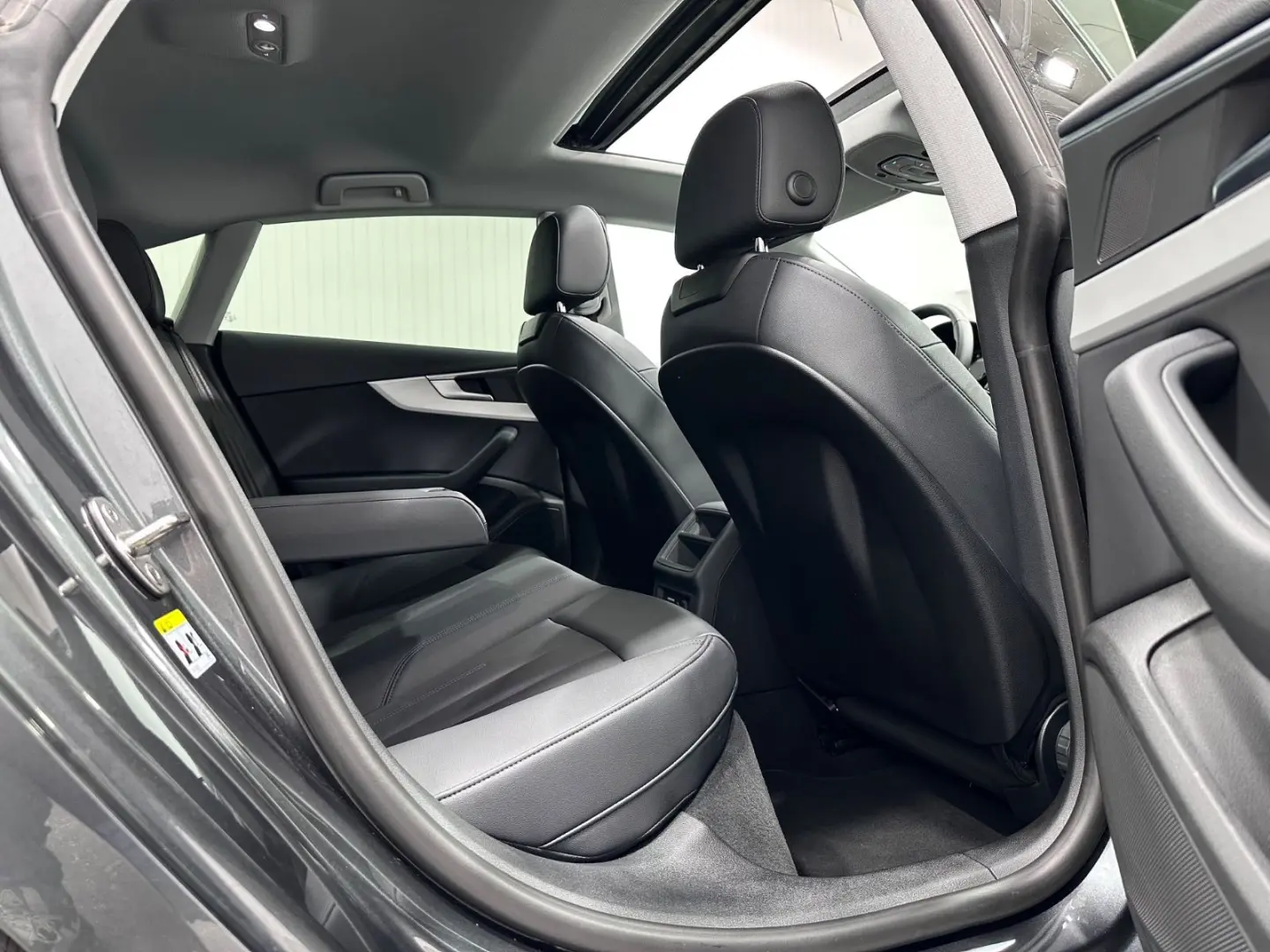 A5 Sportback 35 TFSI S line VIRTUAL PANO MATRIX
