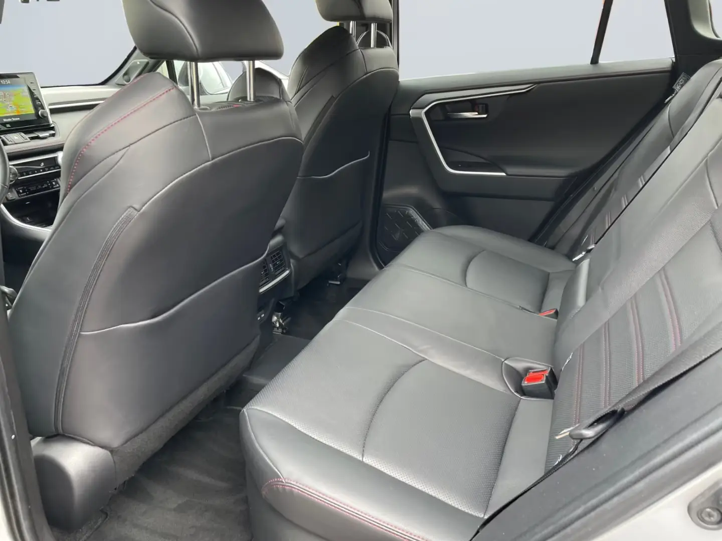 Toyota RAV4 Plug-in Hybrid Technology & Style