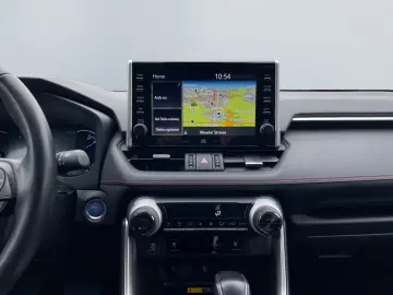 Toyota RAV4 Plug-in Hybrid Technology & Style