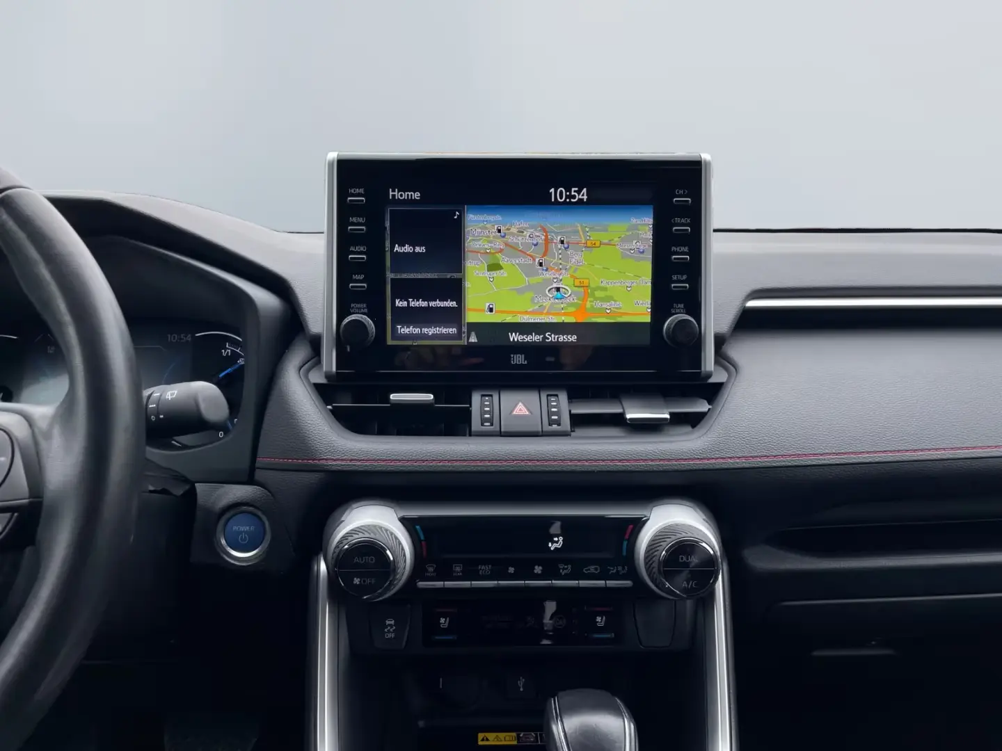 Toyota RAV4 Plug-in Hybrid Technology & Style