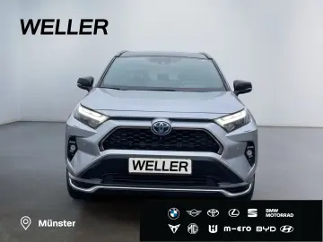 Toyota RAV4 Plug-in Hybrid Technology & Style