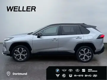 Toyota RAV4 Plug-in Hybrid Technology & Style