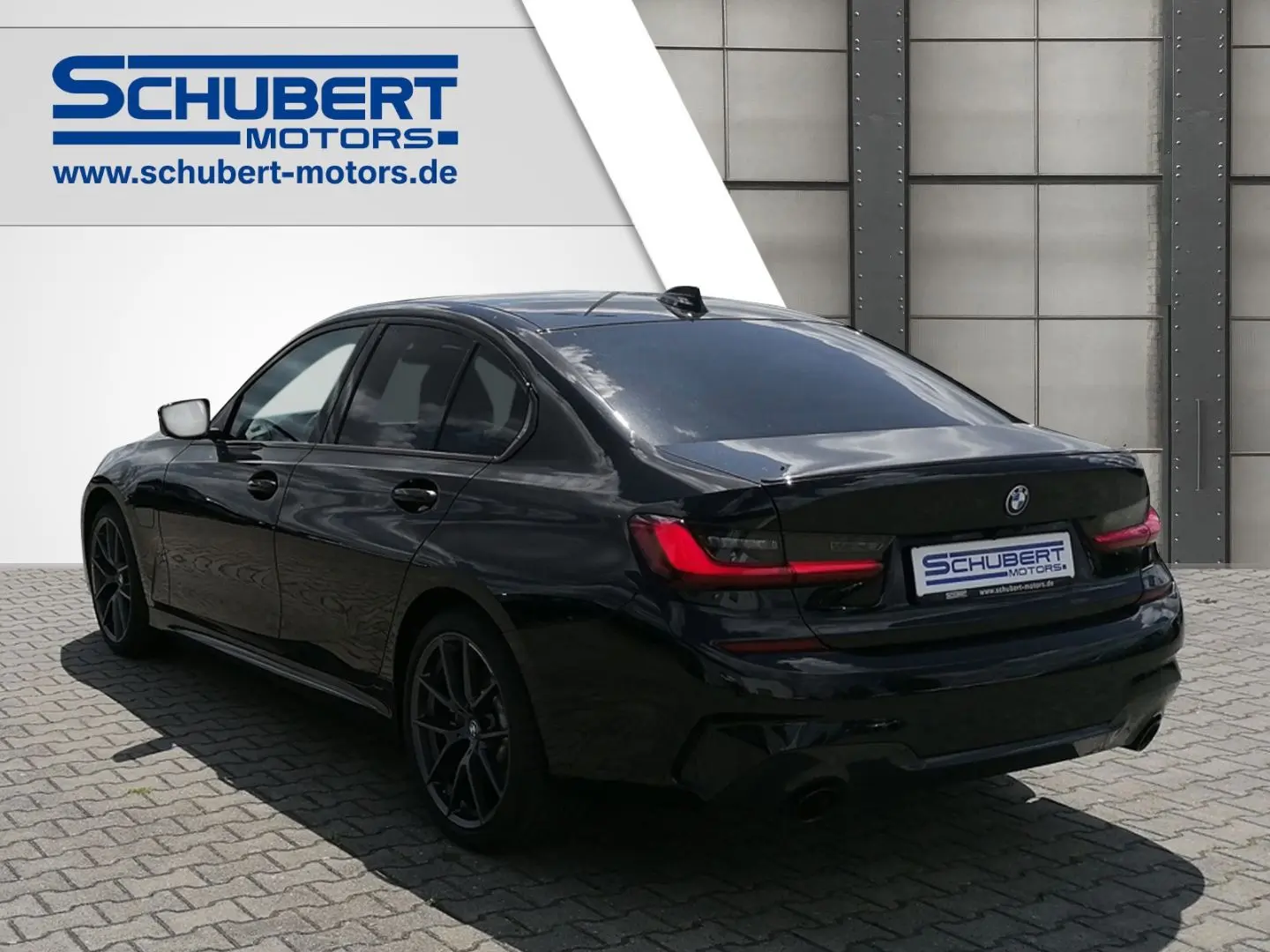 330 e Limousine M Sport 19'' Laserlicht HuD HiFi