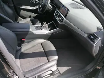 330 e Limousine M Sport 19'' Laserlicht HuD HiFi