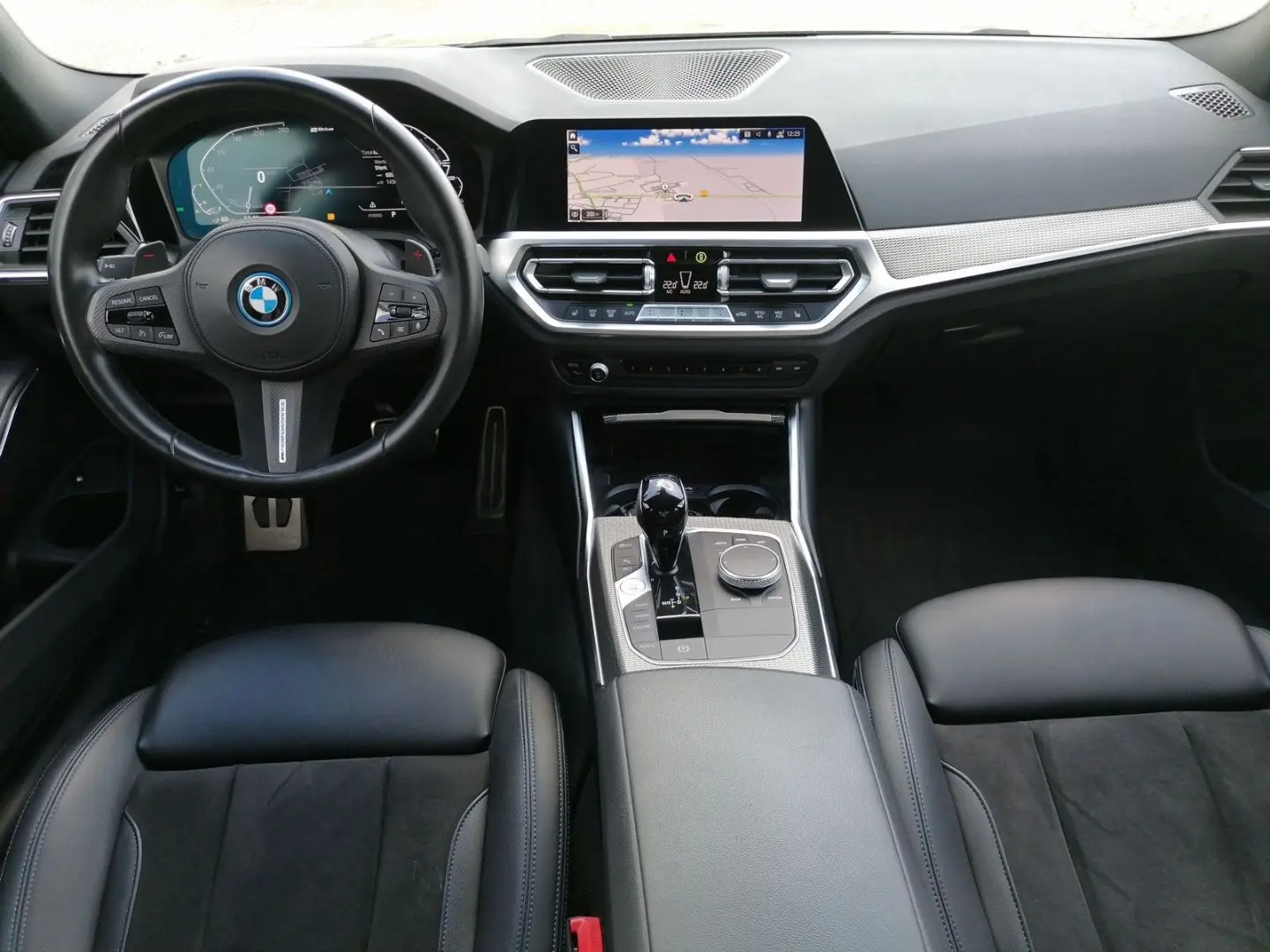 330 e Limousine M Sport 19'' Laserlicht HuD HiFi