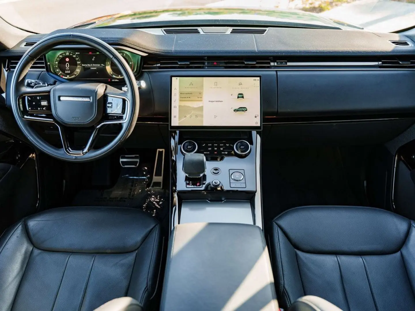 Range Rover Sport D300 SE - Pano - AHK - ACC - 3