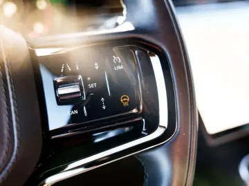 Range Rover Sport D300 SE - Pano - AHK - ACC - 3