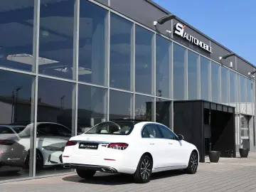 E 220 d 4MATIC Exclusive  AHK PANO STANDHEIZUNG