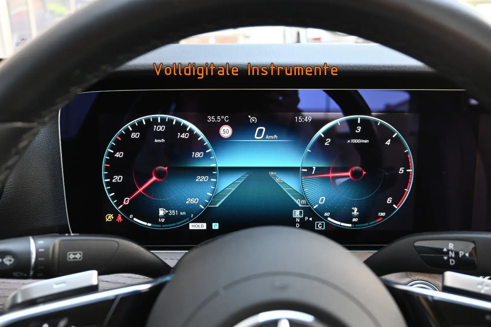 E 220 d 4MATIC Exclusive  AHK PANO STANDHEIZUNG