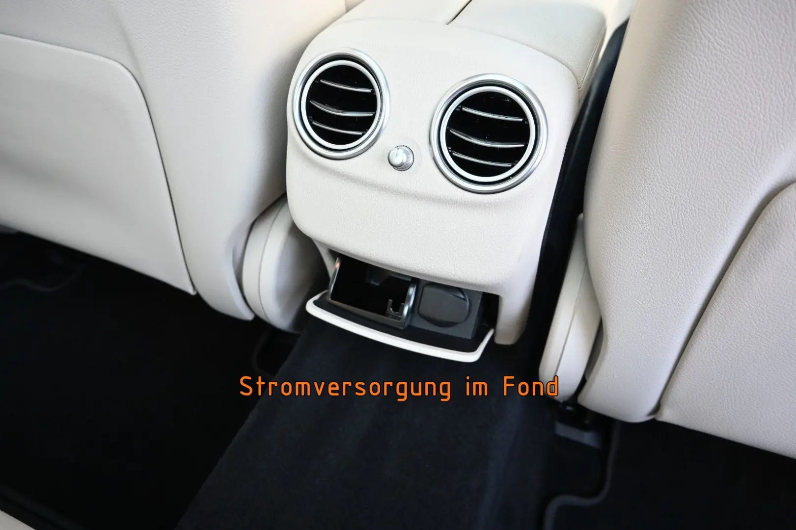 E 220 d 4MATIC Exclusive  AHK PANO STANDHEIZUNG