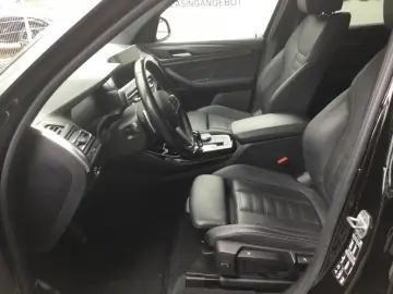 X3 xDrive 30d Sportpaket HUD Navi Digitales Cock