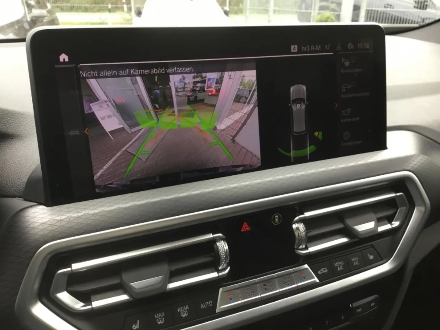 X3 xDrive 30d Sportpaket HUD Navi Digitales Cock