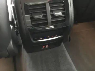 X3 xDrive 30d Sportpaket HUD Navi Digitales Cock