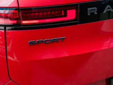 Range Rover Sport P440e Dynamic SE - Firenze Red