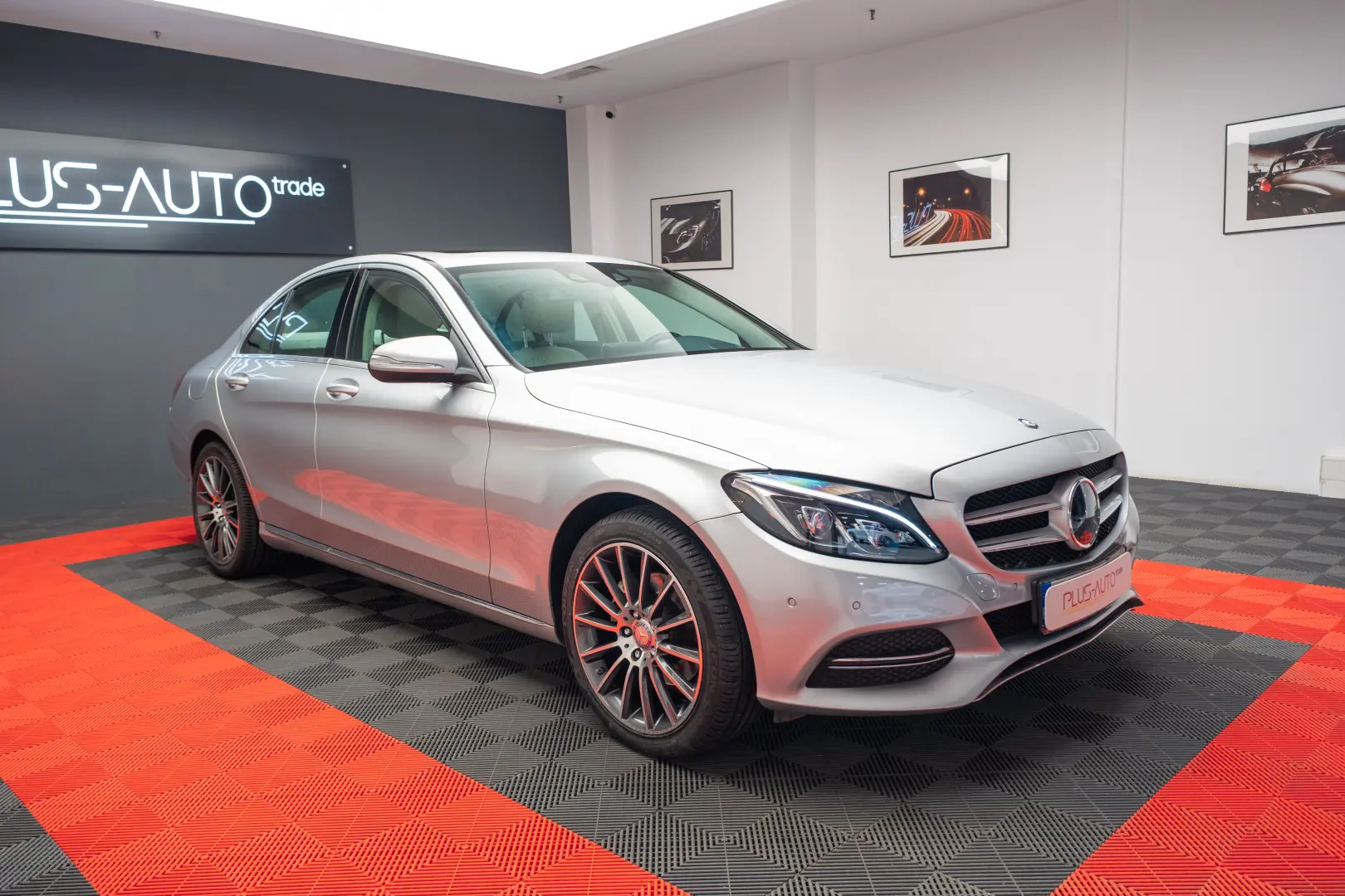 Mercedes-Benz C 200
