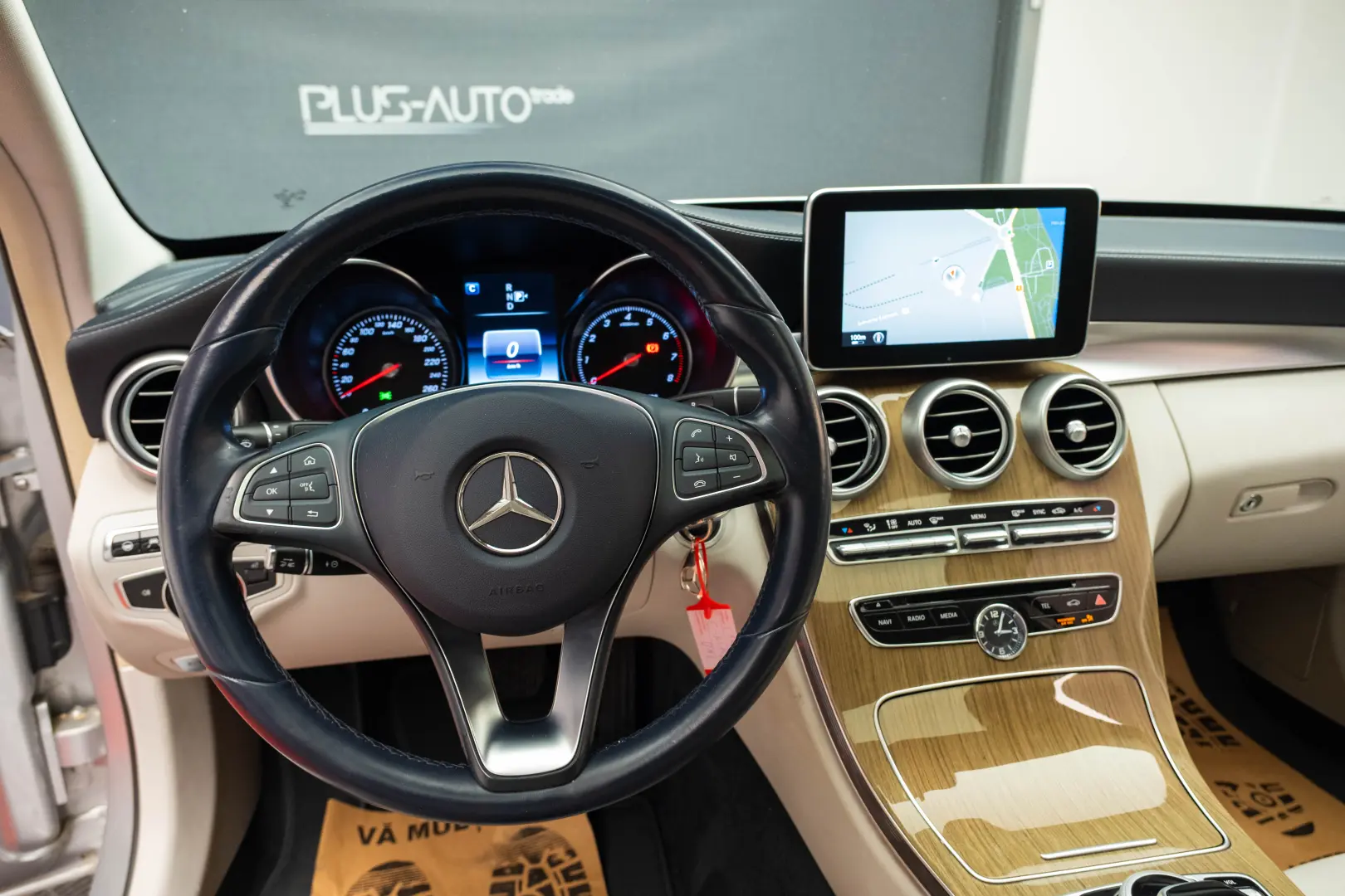Mercedes-Benz C 200