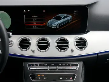 E 400 D 4 MATIC LIMOUSINE AVANTGARDE WIDESCREEN