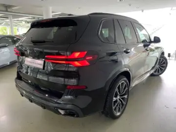 X5 xDrive 30d A Sportpaket HUD AHK Pano Navi LED