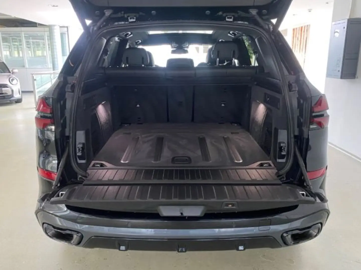 X5 xDrive 30d A Sportpaket HUD AHK Pano Navi LED