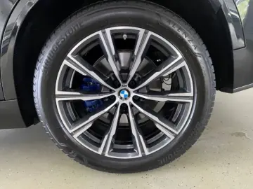 X5 xDrive 30d A Sportpaket HUD AHK Pano Navi LED