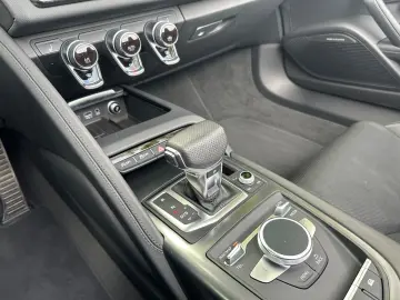 R8 Spyder 5.2 quattro performance CARBON KERAMIK