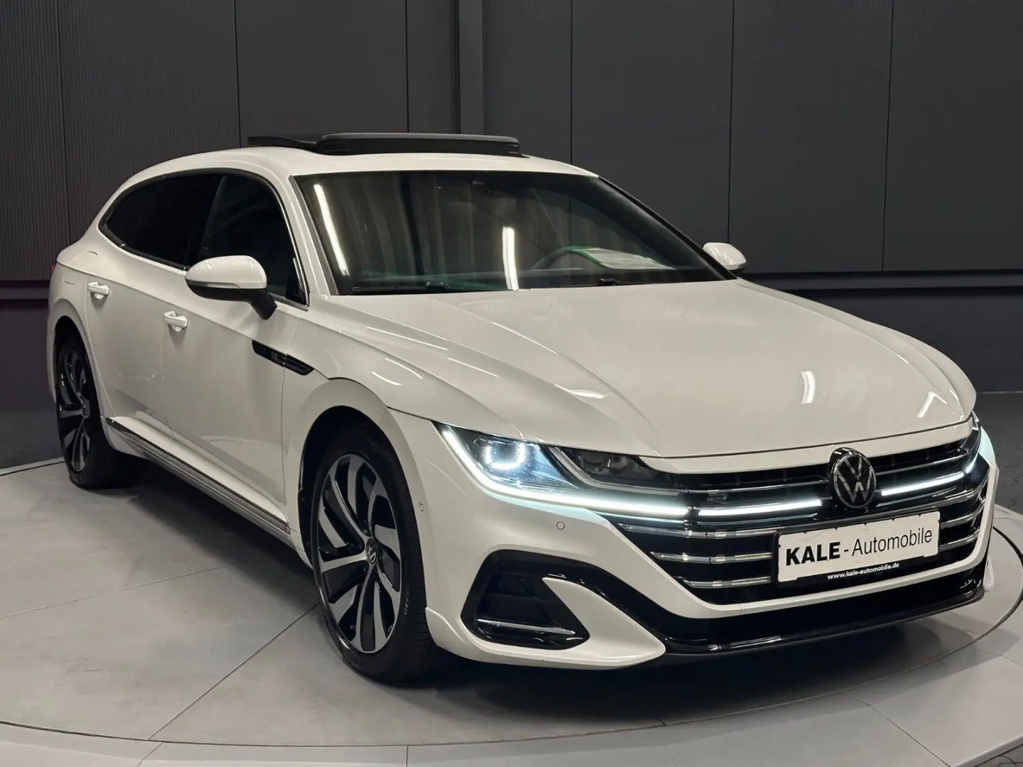 Arteon Shooting Brake R-Line 4Mot. 19Zoll PANORA