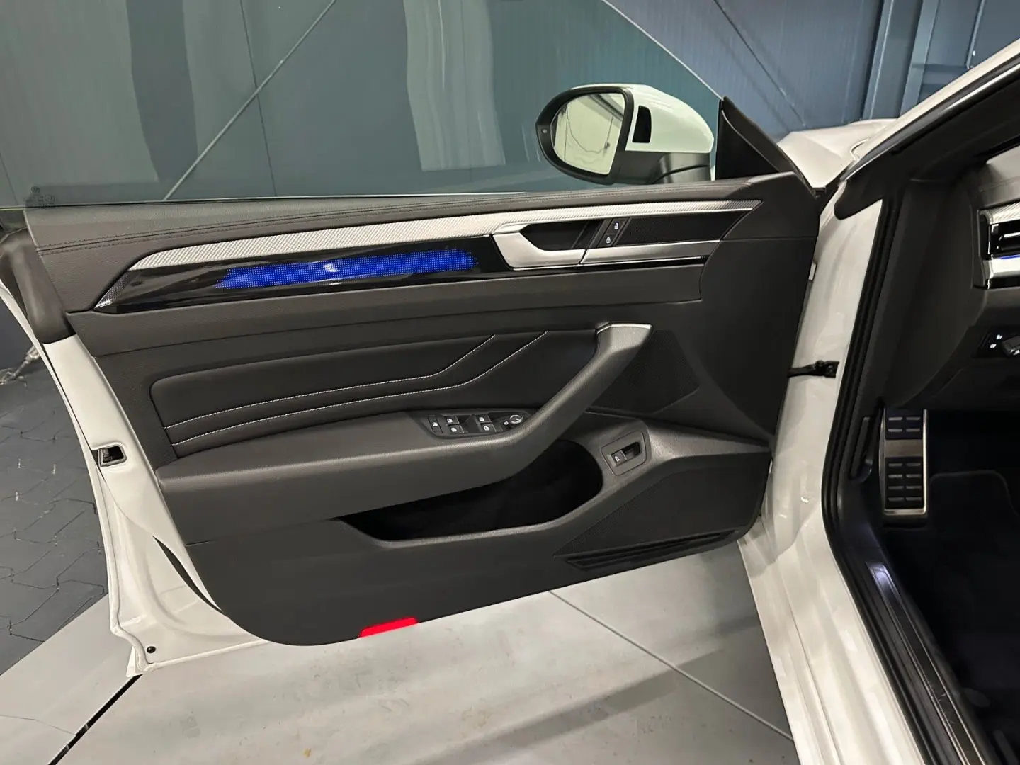 Arteon Shooting Brake R-Line 4Mot. 19Zoll PANORA