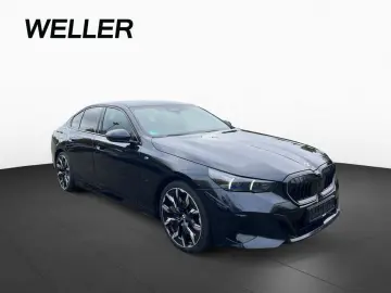 540d xdr M Sport Pro DA-Pr PA  Stand B W Pano