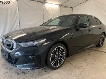 520 xDr M Sport 19  HeadUp DrivingProf Memory