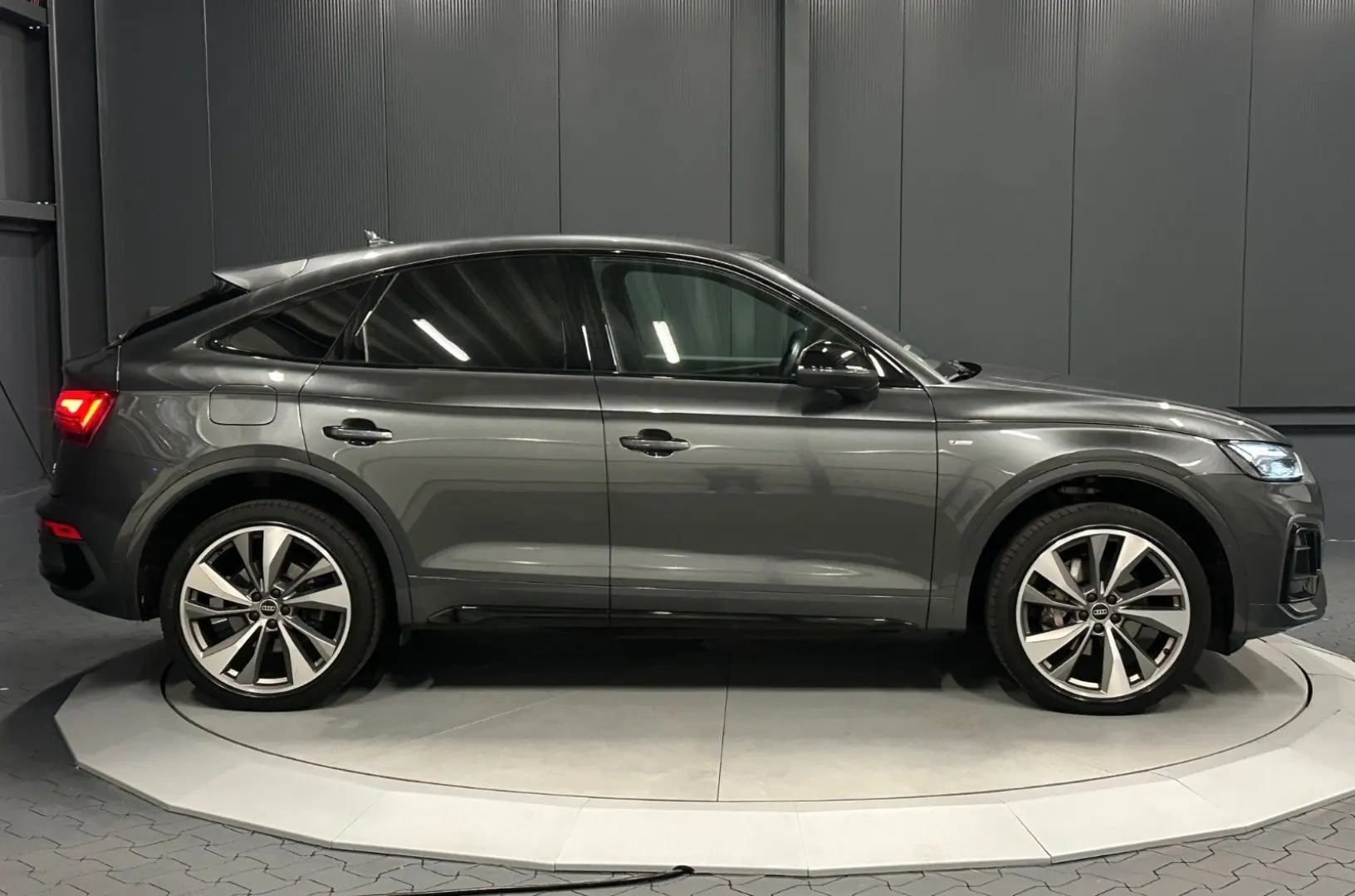 Q5 Sportback 40 TDI quattro S-Line 21Zoll Optik