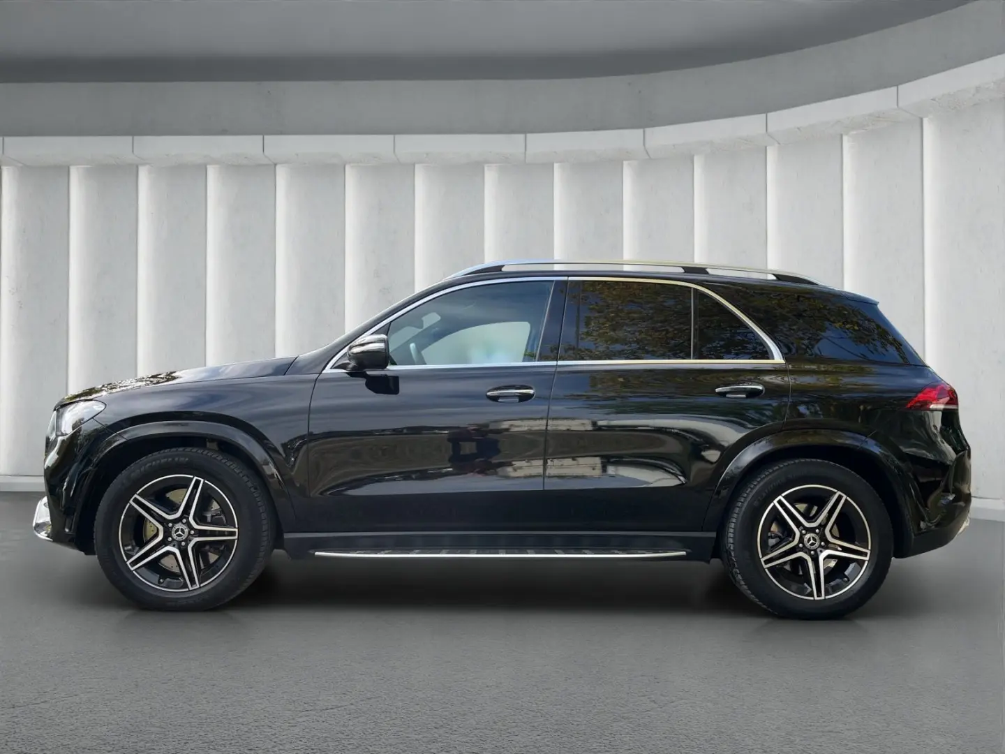 GLE 450 4M EQ Burm Pano 360 AHK