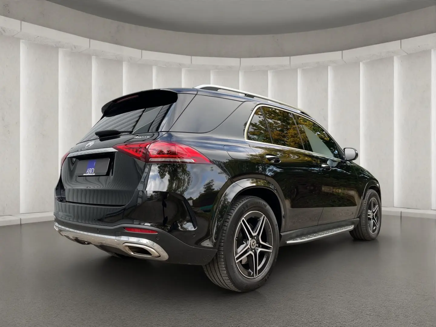 GLE 450 4M EQ Burm Pano 360 AHK