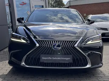 ES 300 h Luxury Line SHZ ACC HUD MATRIX-LED 360