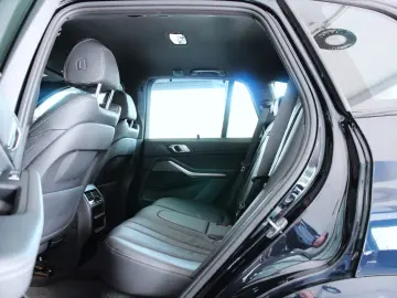 X5 xDrive30d M Sport (G05)  LED 360  Kamera Navi