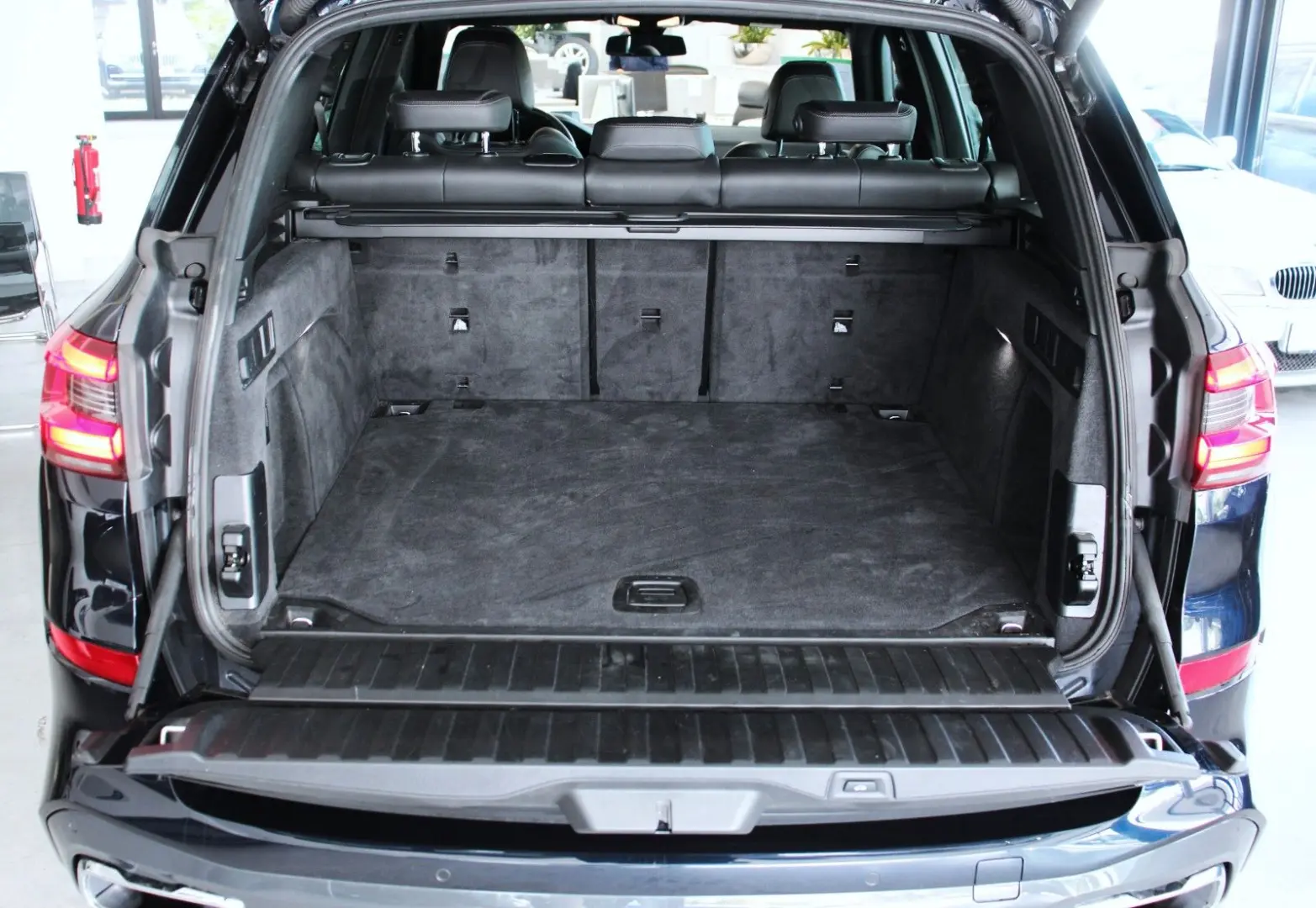 X5 xDrive30d M Sport (G05)  LED 360  Kamera Navi