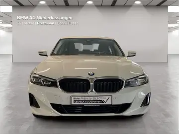 318i Limousine Navi AHK PDC Driv.Assist HiFi