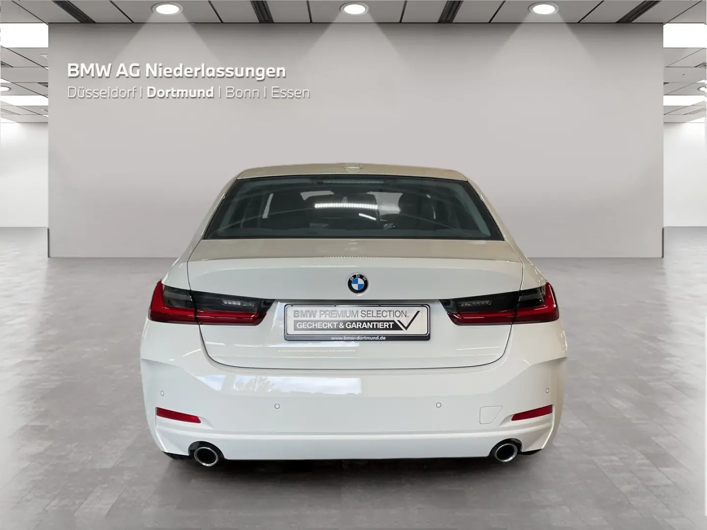 318i Limousine Navi AHK PDC Driv.Assist HiFi